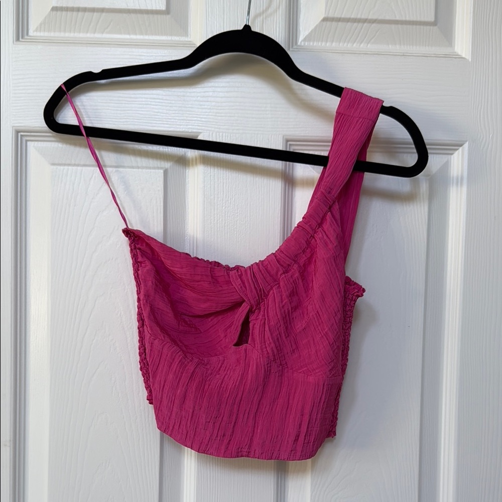 Ladeita One Shoulder Top